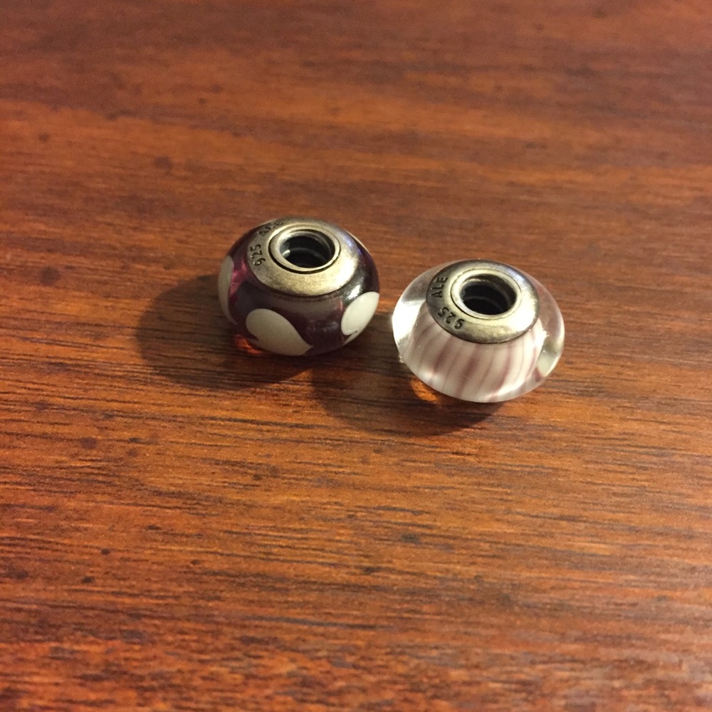 Pandora glass charm bundle (2)